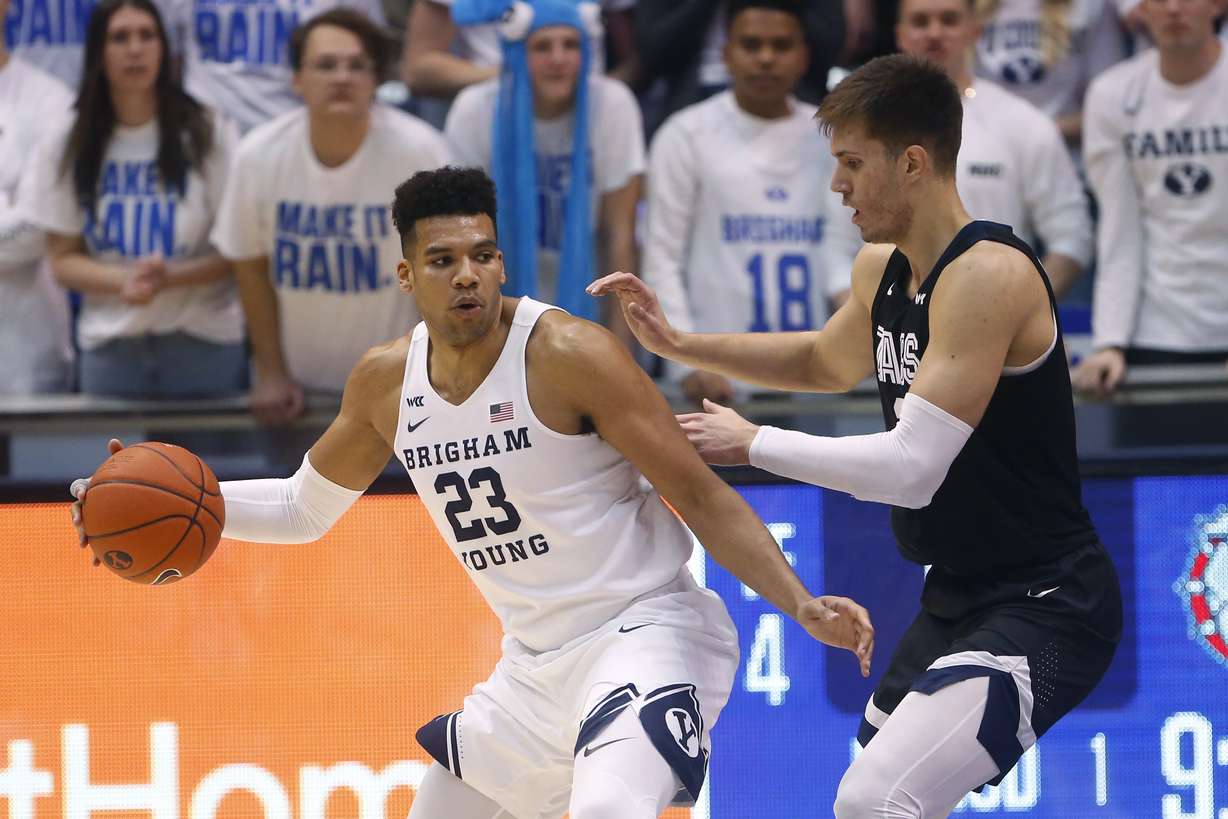 Gonzaga forward Filip Petrusev, right, guards BYU forward Yoeli Childs (23) during the first half of an NCAA college basketball game Saturday, Feb. 22, 2020, in Provo, Utah. (AP Photo: Rick Bowmer)