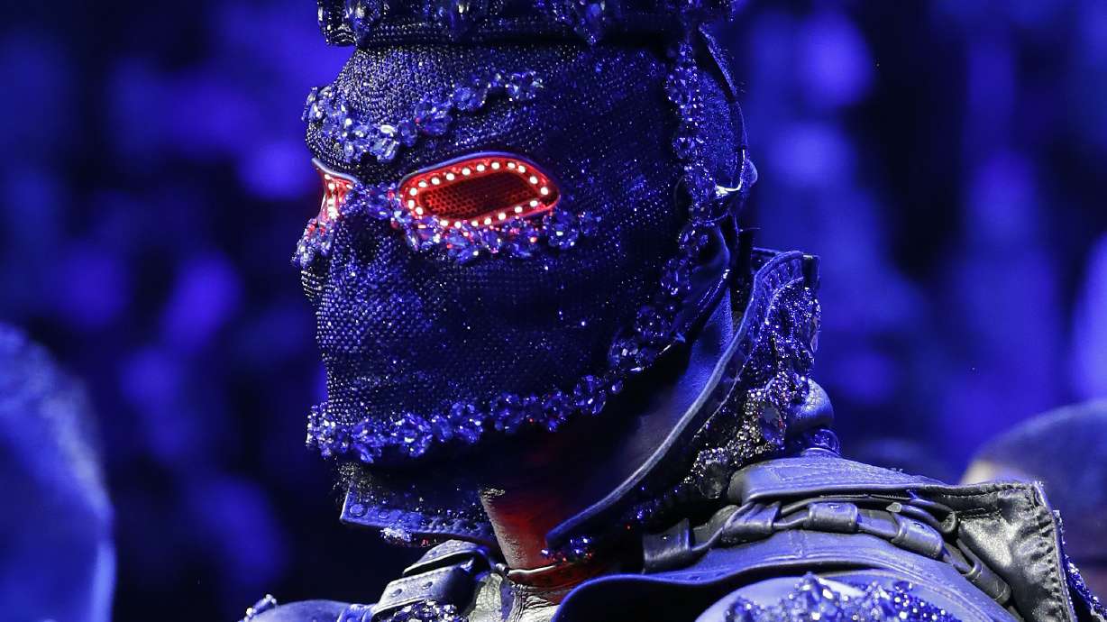 Wilder says pre-fight costume wore him down before Fury did