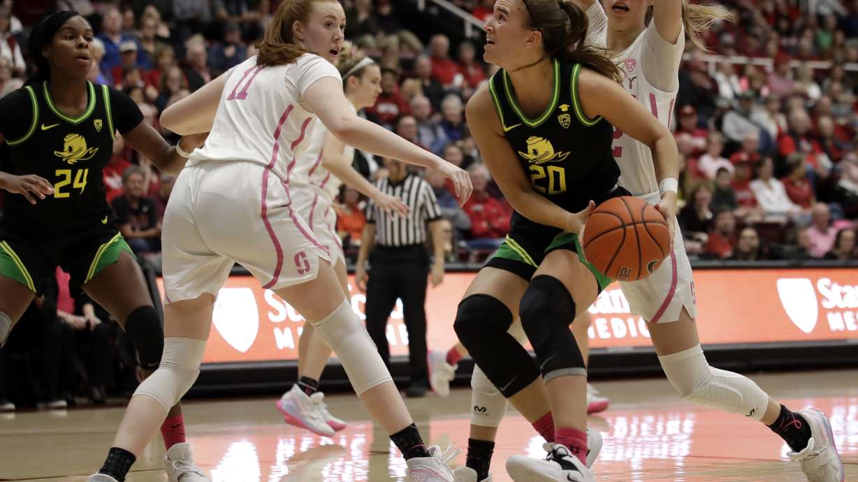 Ionescu first to 2,000 points, 1,000 assists, 1,000 rebounds