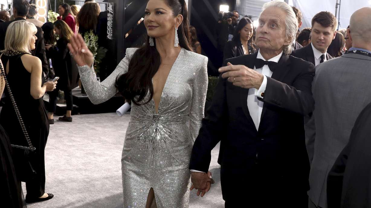 Michael Douglas, Zeta-Jones to co-host Jerusalem ceremony
