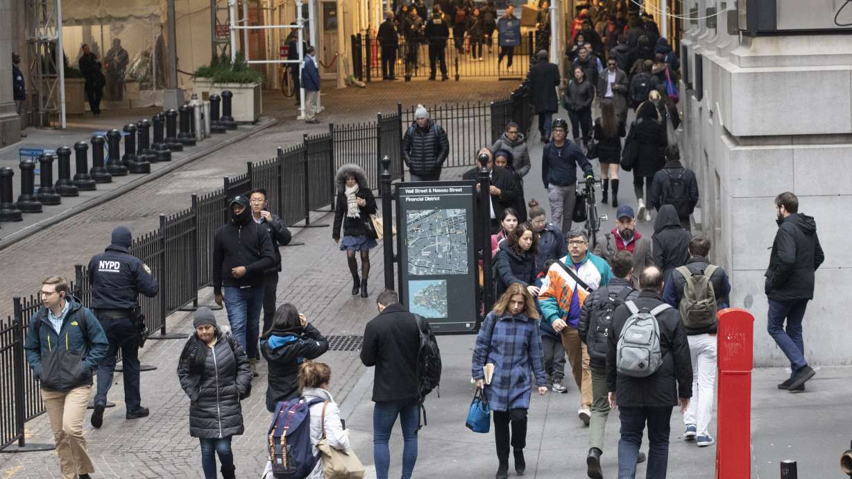 Asian shares slump after Trump announcement on virus plans