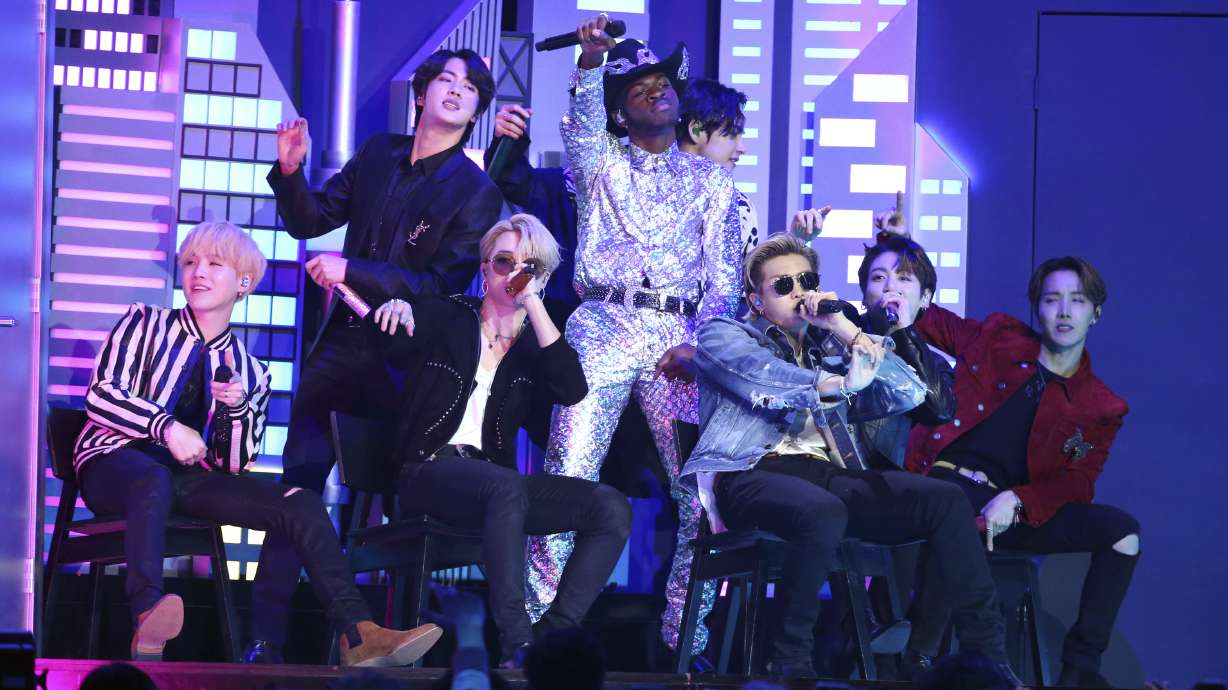 Virus fears lead K-pop superstars BTS to cancel Seoul shows