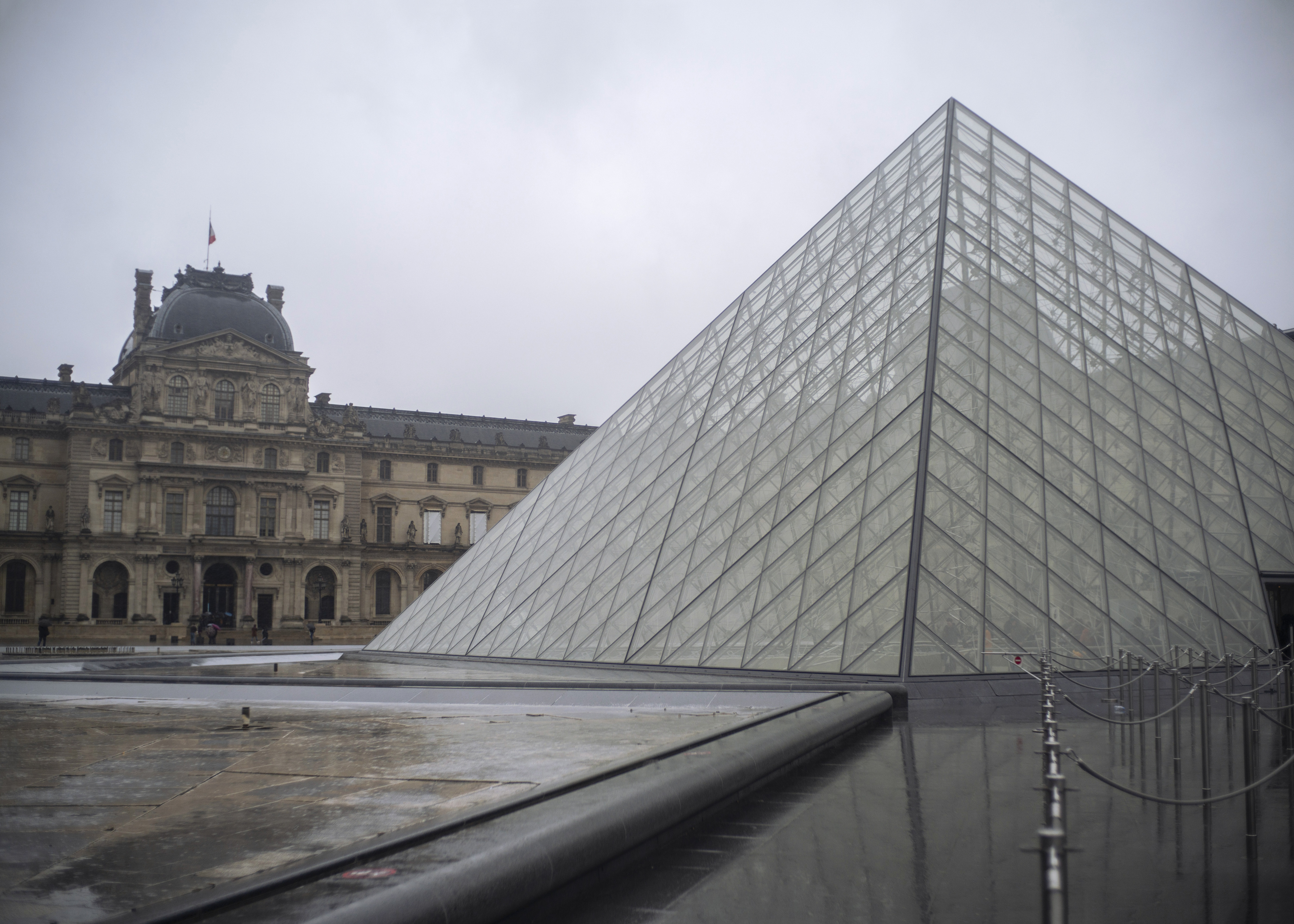 France's Louvre stays shut amid staff fears of virus spread