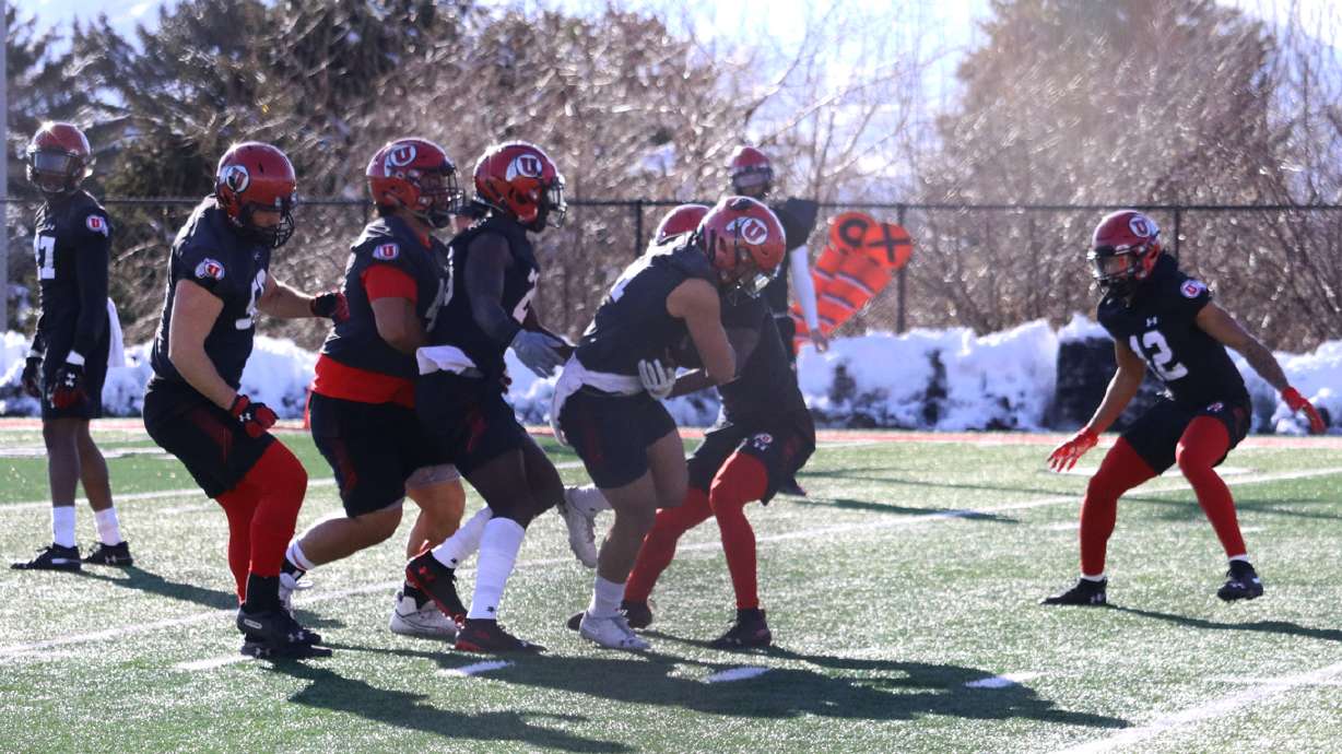 Donte Banton, Sione Lund suspended; Cam Rising leads QBs as spring camp opens