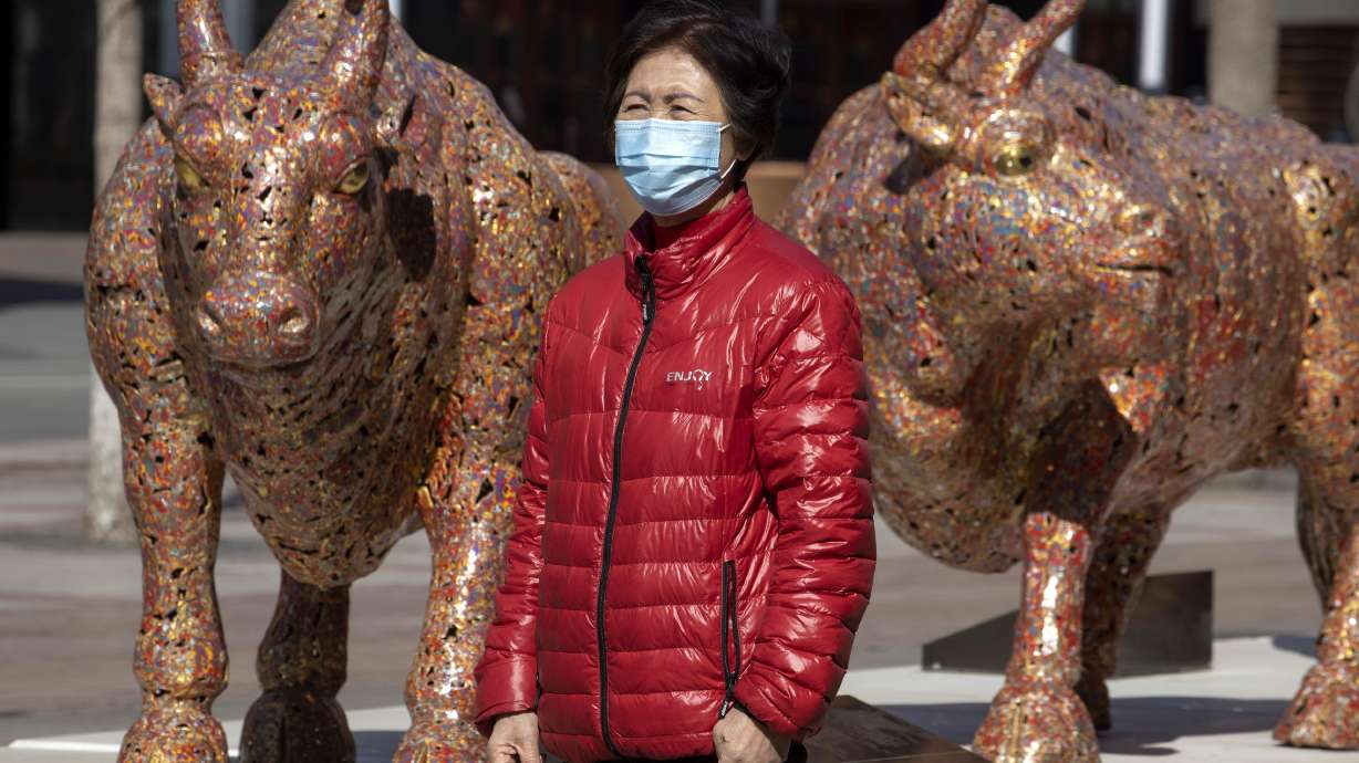 Stocks shed some gains after G-7 holds off new stimulus