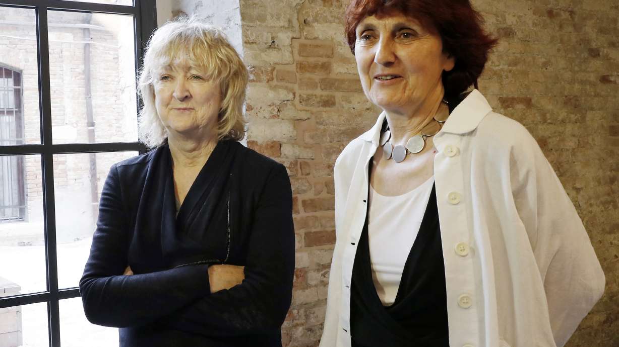 Irish architects Farrell, McNamara win Pritzker Prize