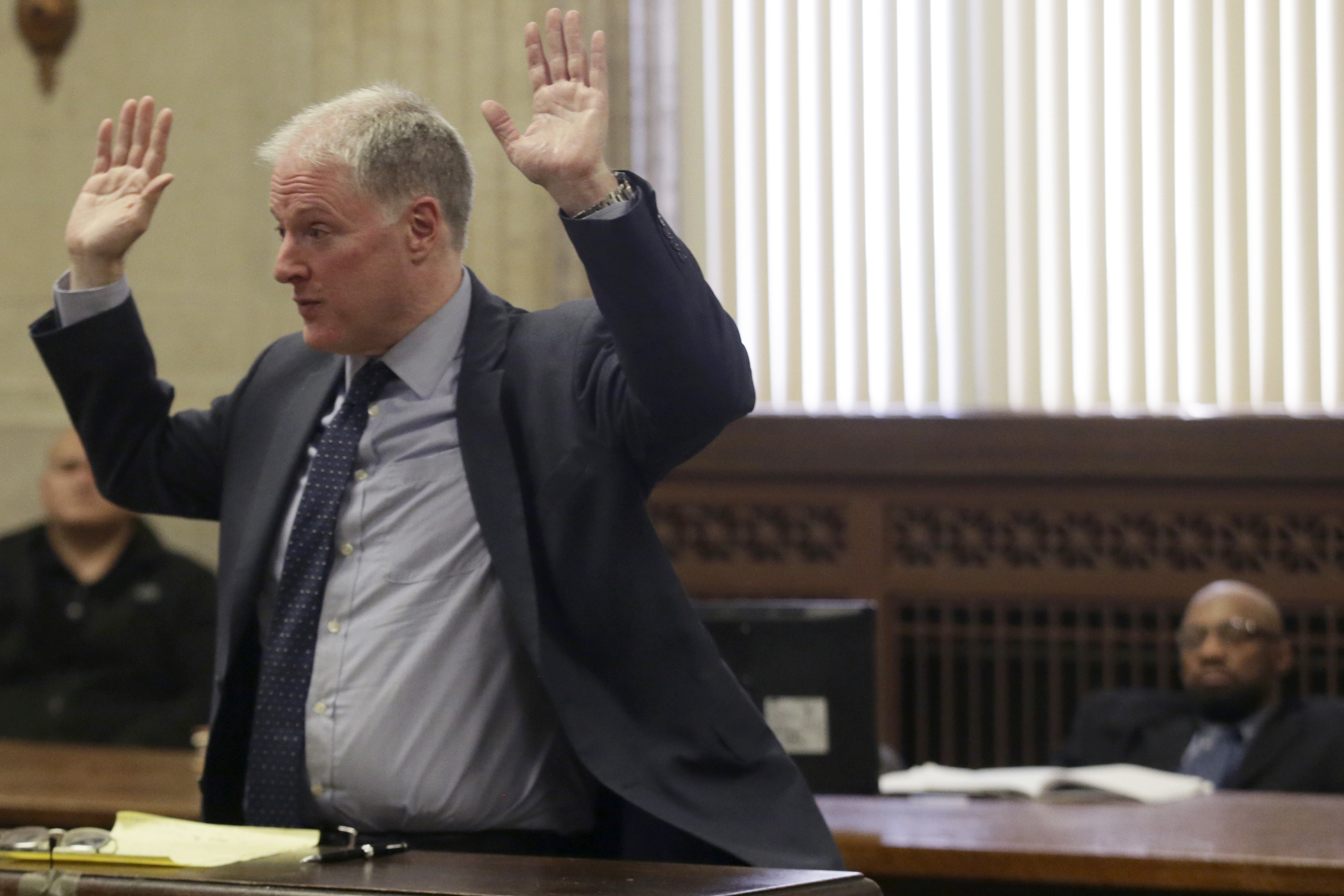Self-defense? Man stands trial in killing of Chicago officer