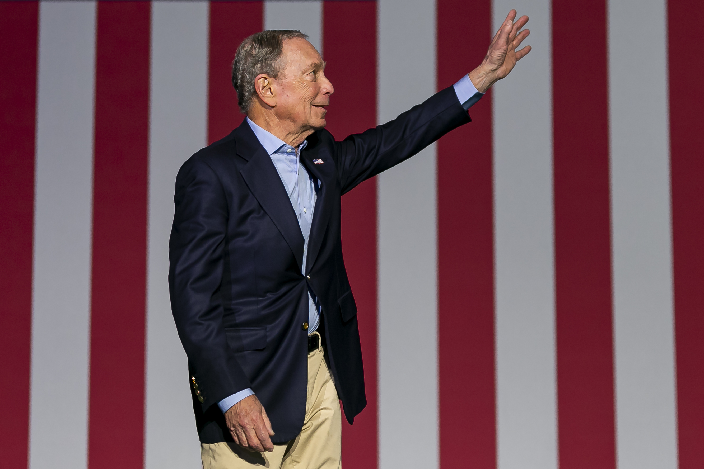 Ending campaign, Bloomberg says defeating Trump his priority
