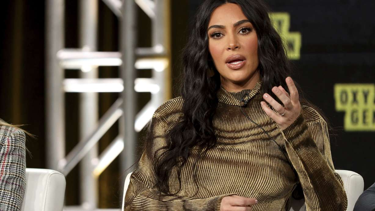 Kim Kardashian West, former prisoners visit White House