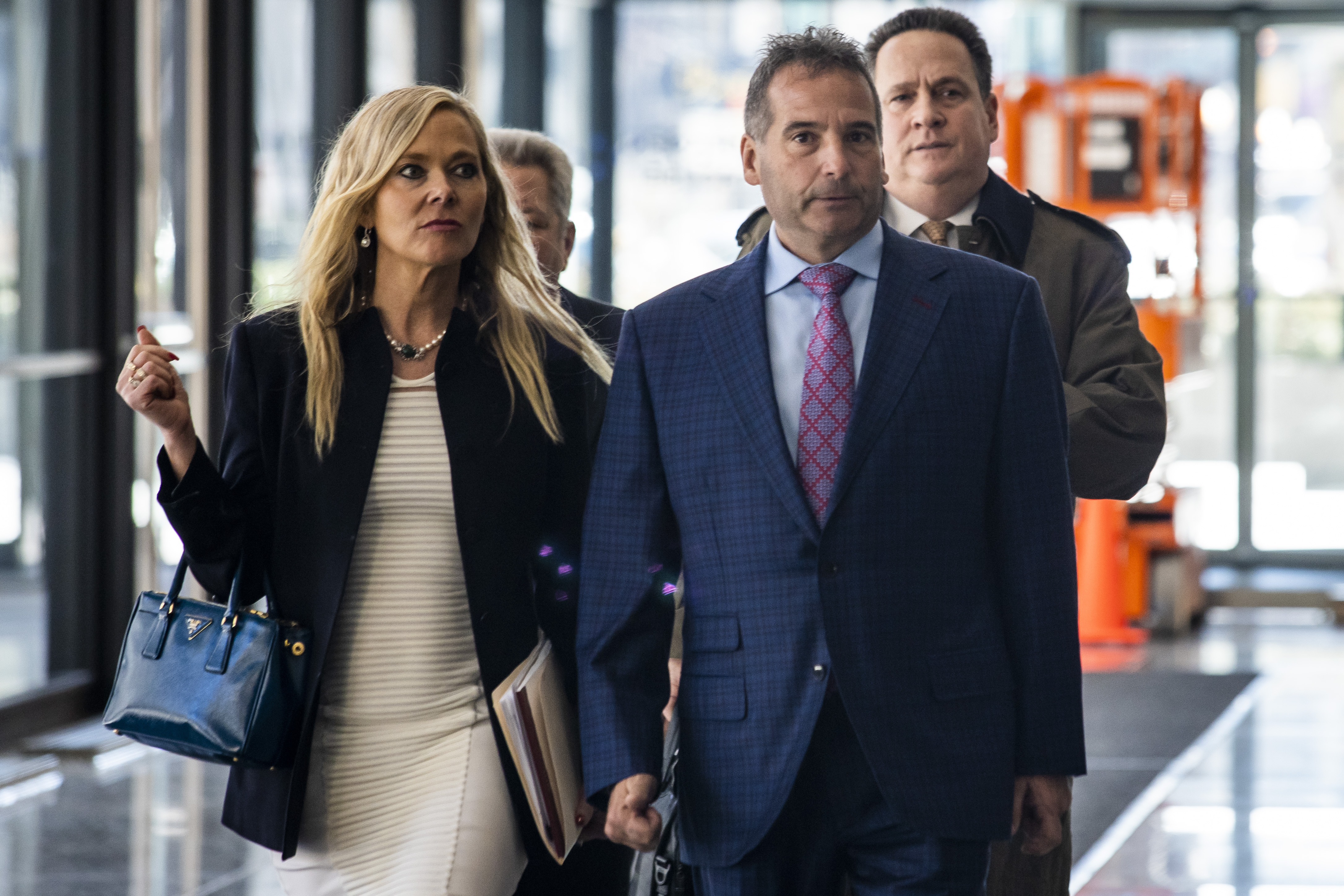 Brian Urlacher's brother pleads not guilty in gambling case