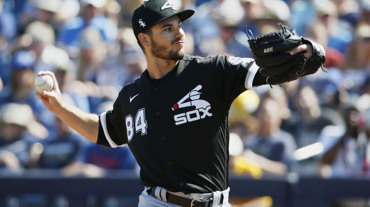 Dylan Cease pitches 4 crisp innings for Chicago White Sox