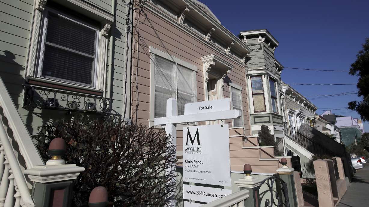 A record low on average 30-year fixed mortgage: 3.29%