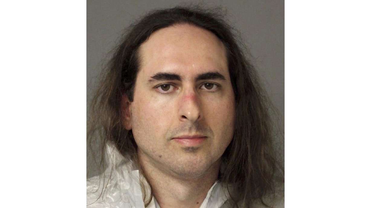 Newspaper shooting case focuses on records on psychologist