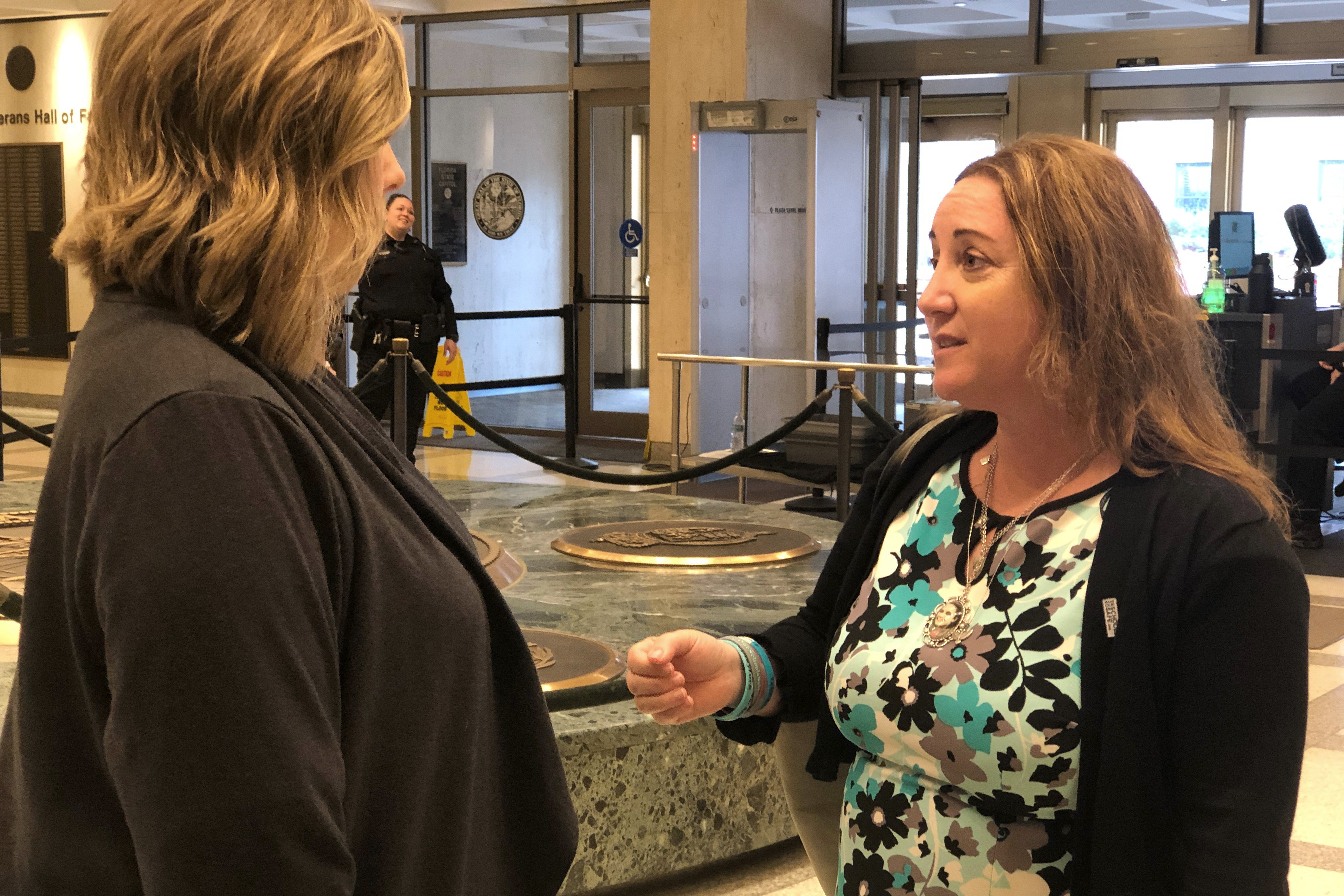 Florida mothers united in tragedy push lawmakers to act