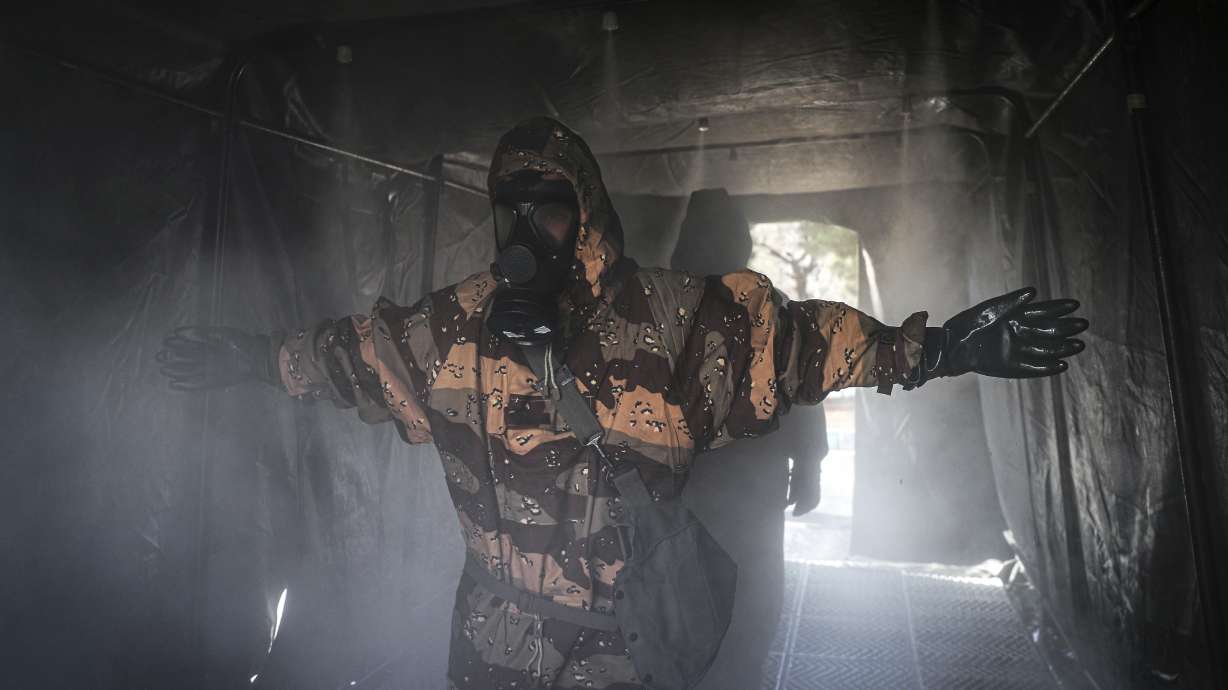 Iran's Revolutionary Guard seeks absolution in virus fight