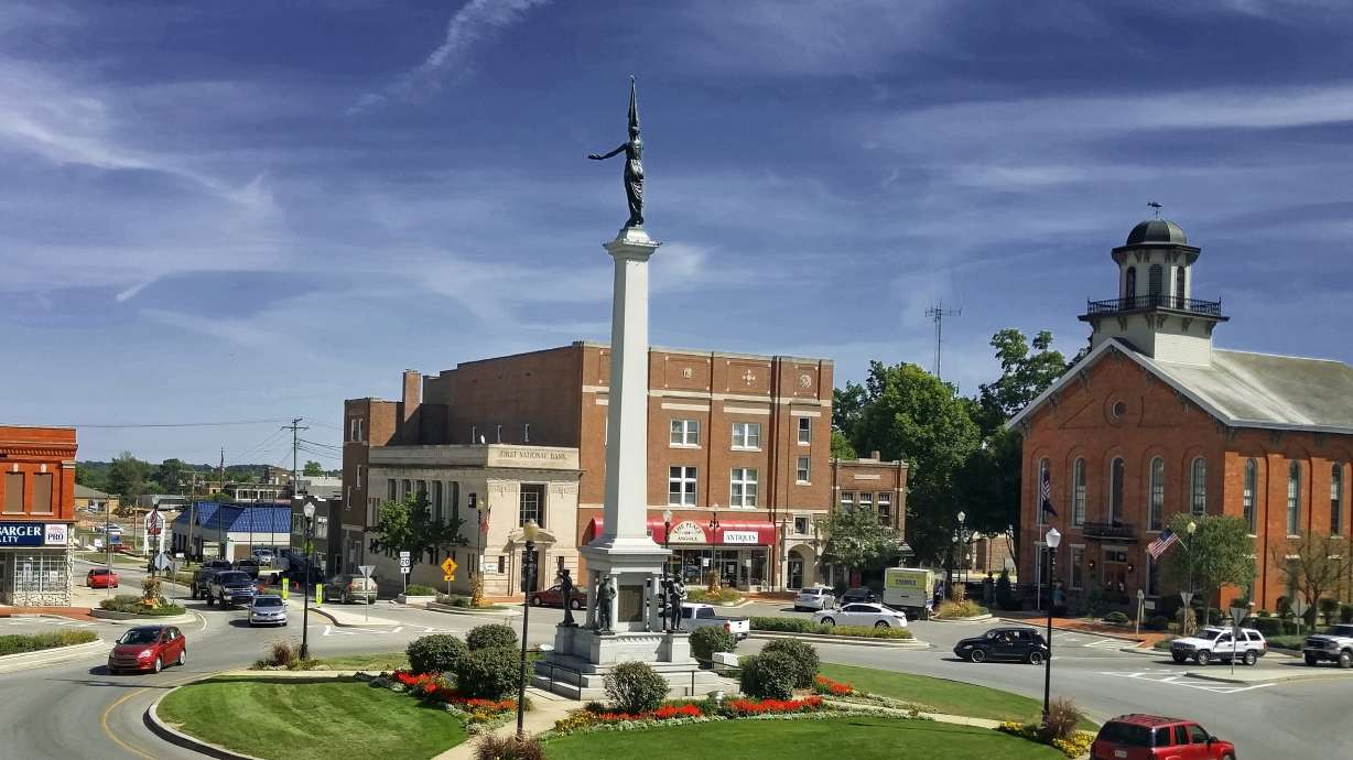 Group makes headway in Iowa on old Route 20 designation