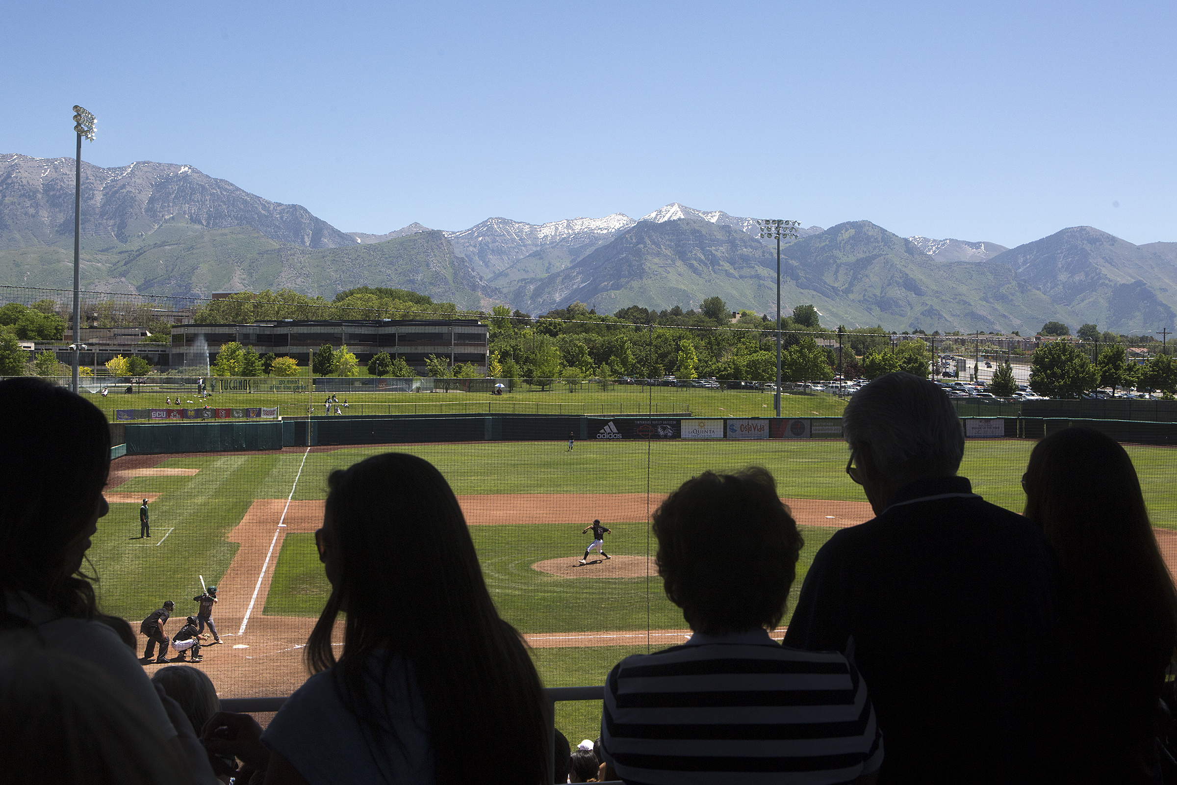 Uvu Baseball S Unfinished Artificial Turf Field Pushes Home Opener To Byu Ksl Com