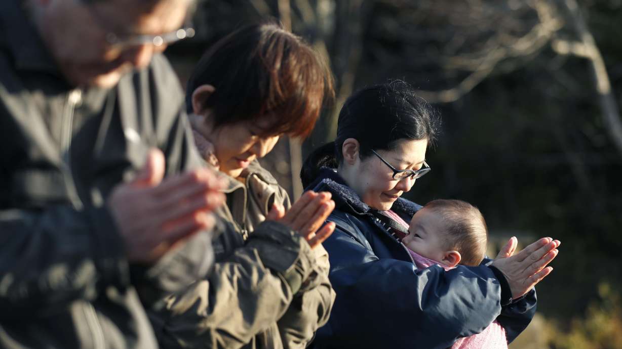 Japan marks tsunami anniversary, no govt memorial amid virus