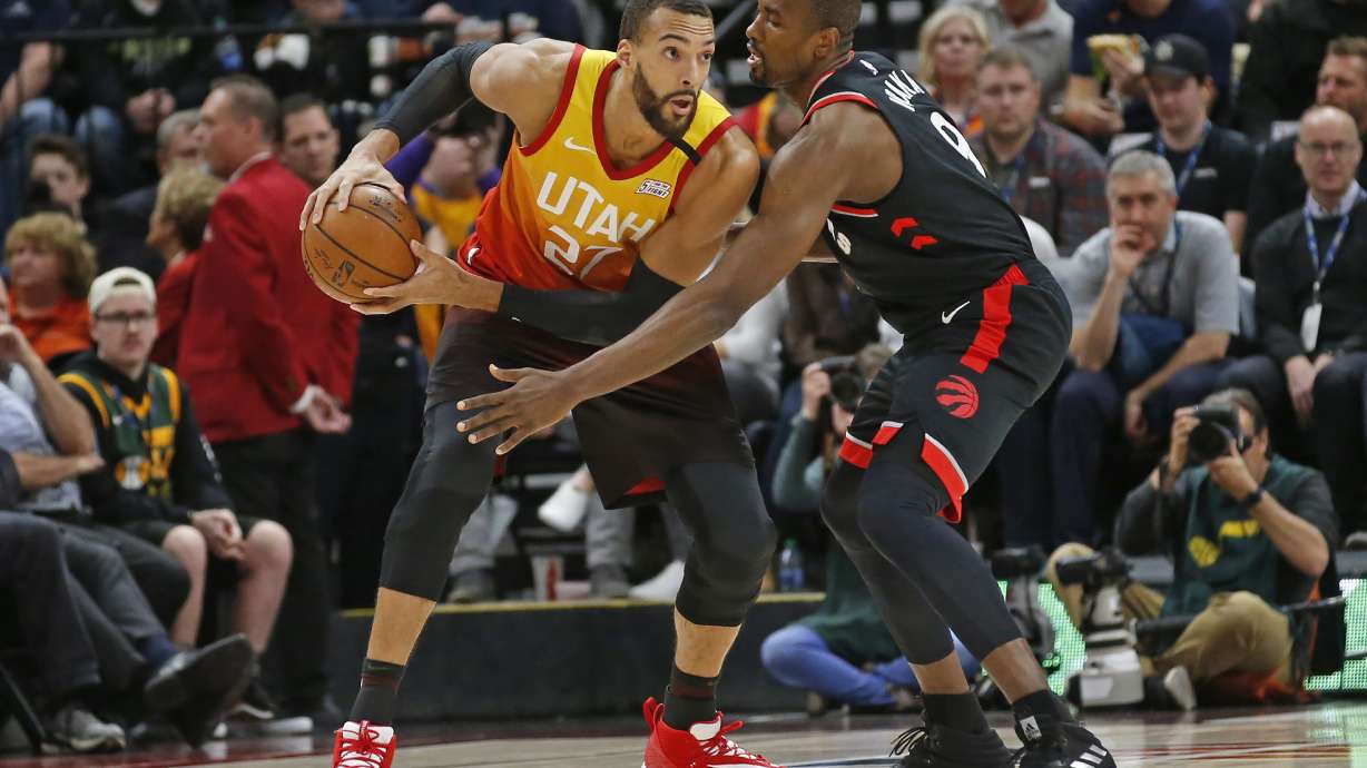 Jazz stars Mitchell, Gobert test positive; Gobert apologizes