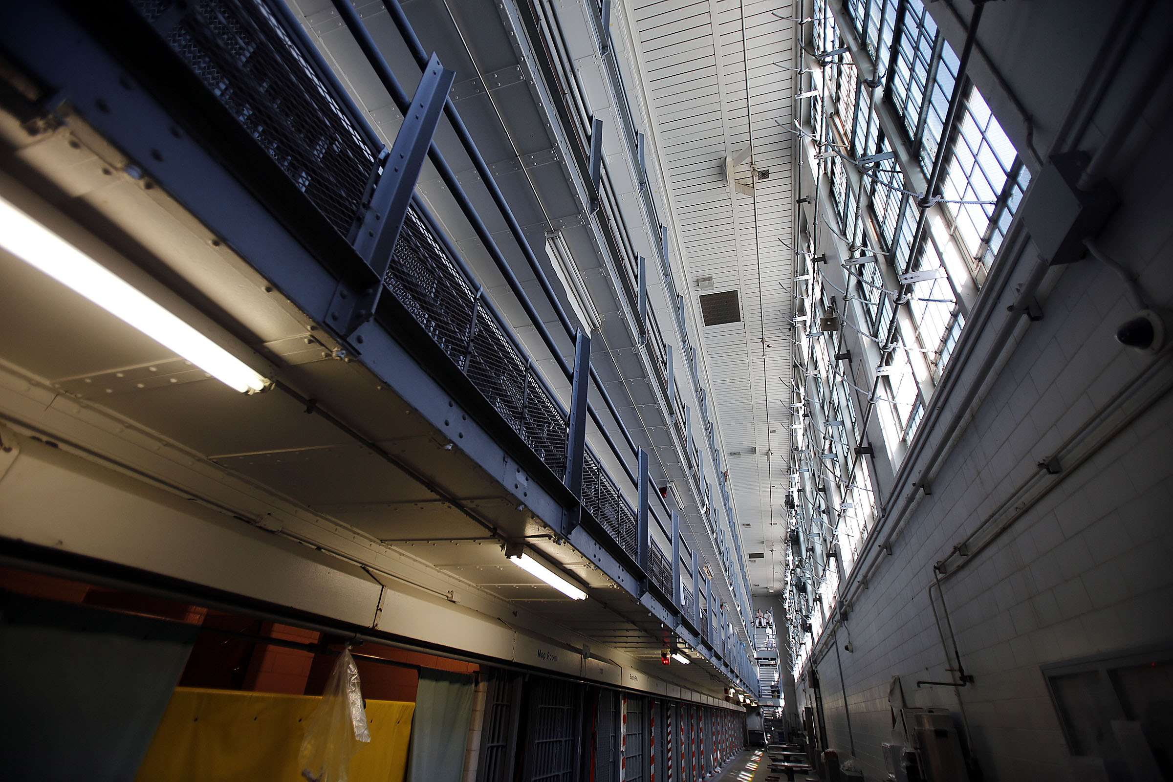 Coronavirus prevention: Utah prisons suspend visitation, volunteer work