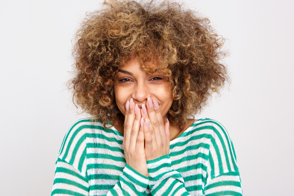 3 things that happen when you don’t like your smile