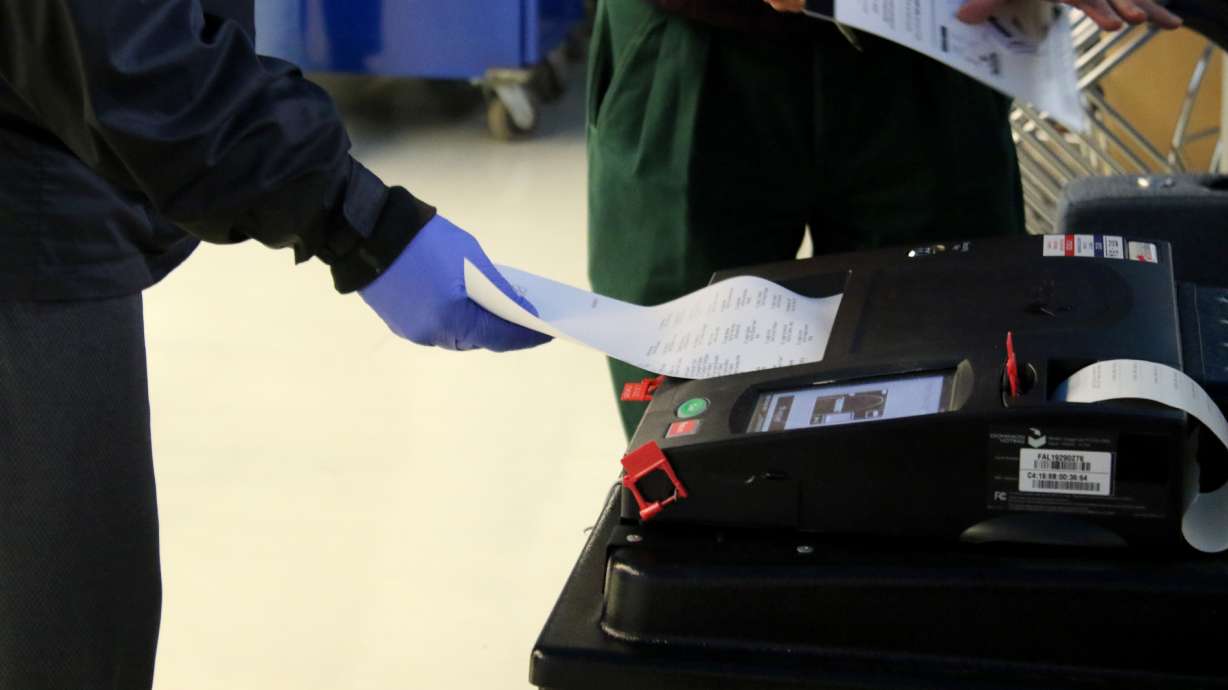 Health chief halts Ohio primary; 3 other states forge ahead