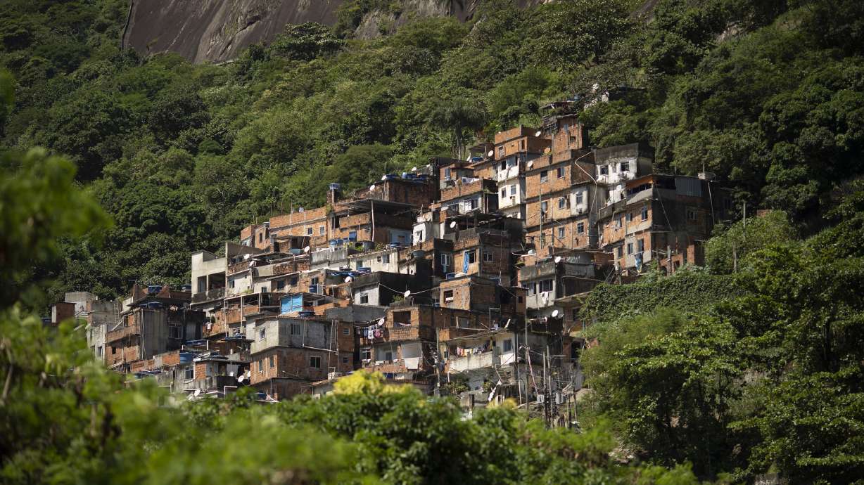 Brazil’s biggest favela seeks foreigner ban on virus fears