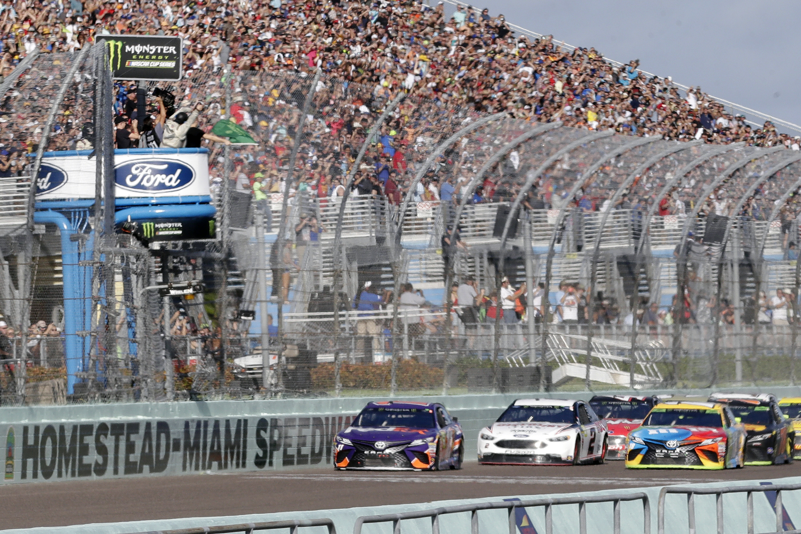 Earnhardt, Busch sign on for NASCAR esports series 