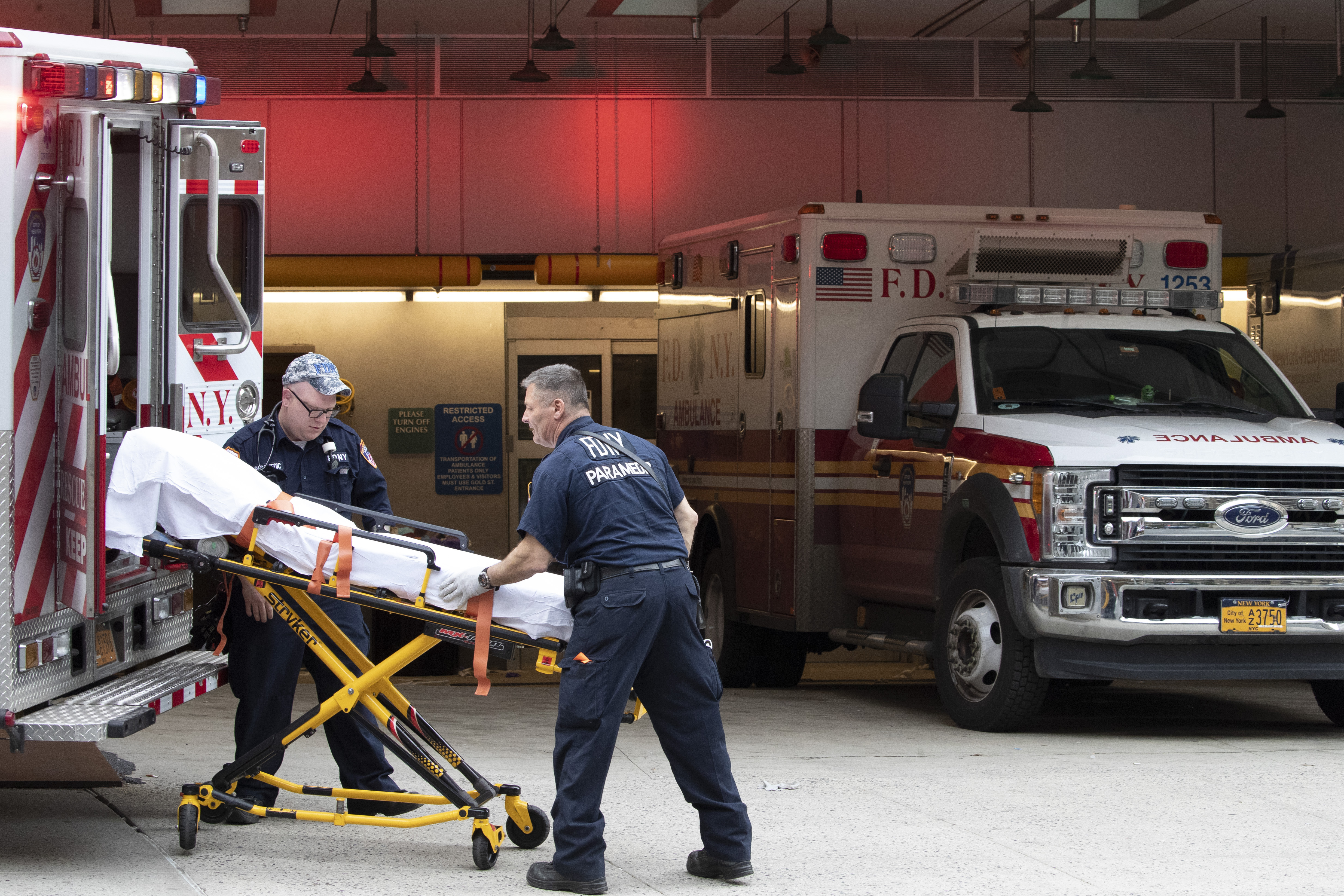 Young adults under age 44 make up a big part of coronavirus hospitalizations in the US