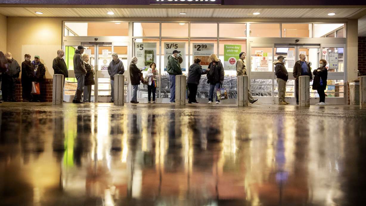 Stores set up senior shopping hours amid coronavirus fears