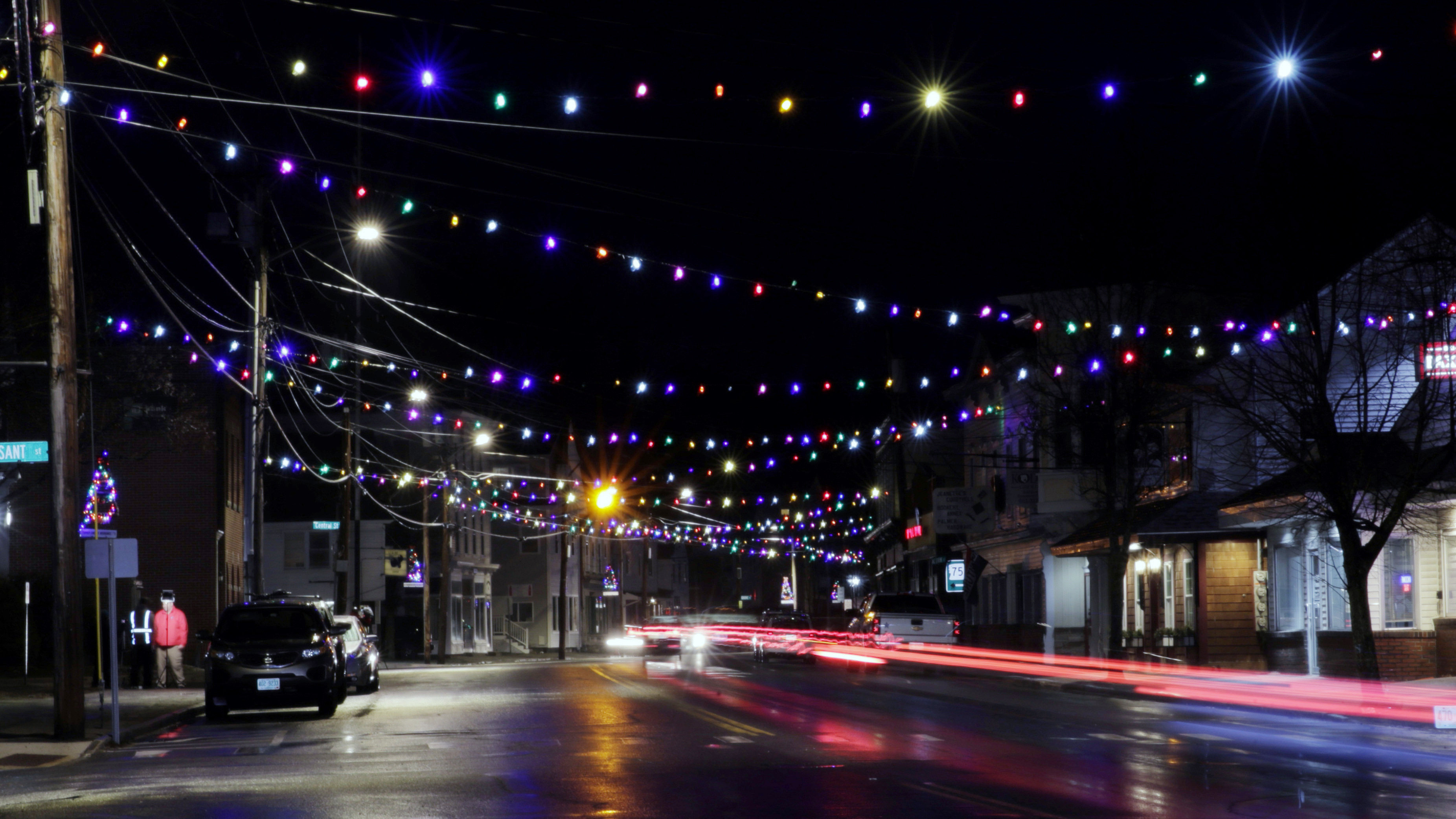 Enjoyable at a distance, holiday lights brighten dark times
