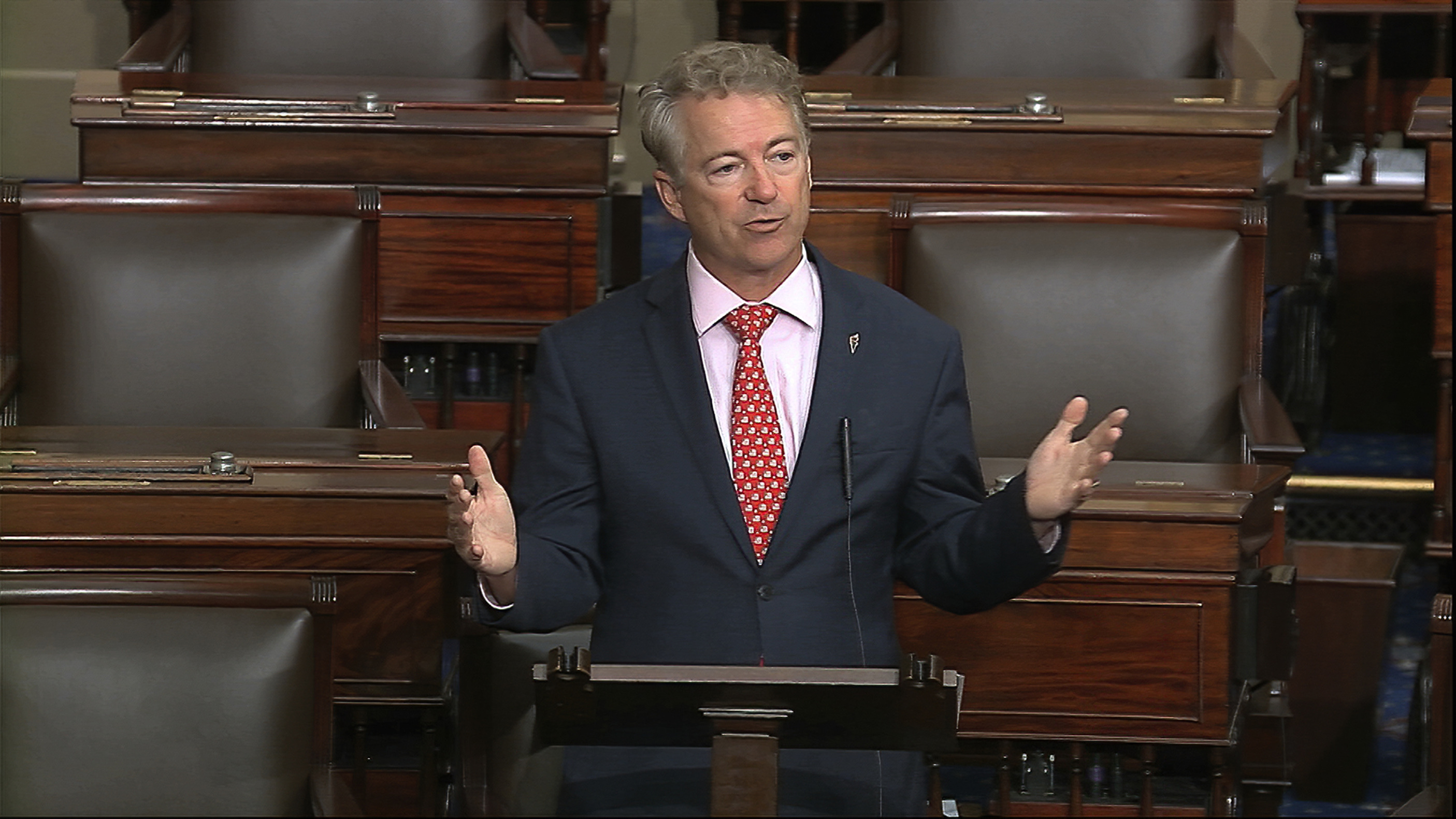 Sen. Rand Paul kept working for six days after virus test