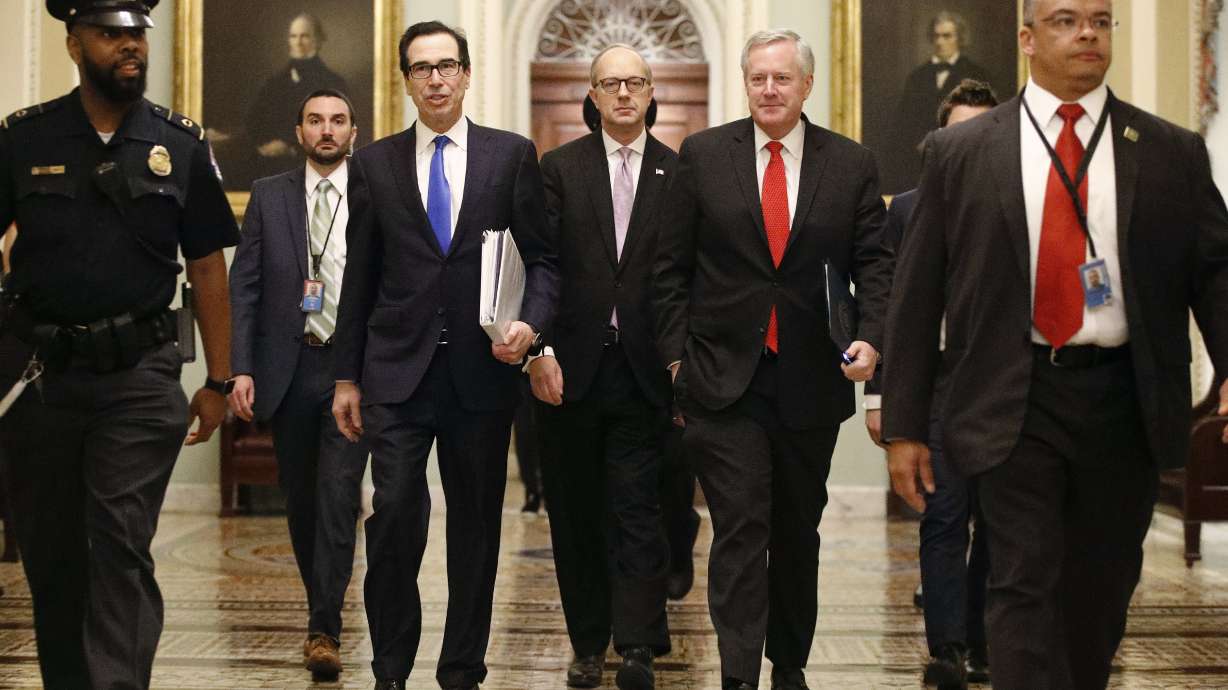 White House, Congress agree on $2 trillion virus rescue bill