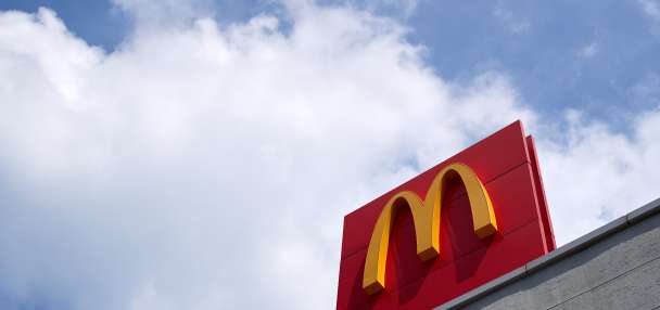 E. coli cases linked to McDonald's Quarter Pounders rises to 75, federal agencies say