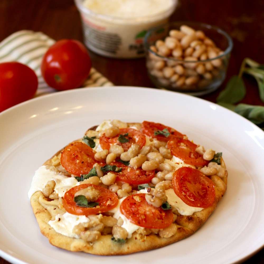 Naan Tomato and White Bean Pizza (Photo: Amy Gorin)