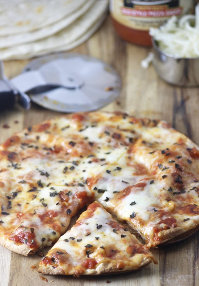 Tortilla Crust Pizza (Photo Kristen Smith)