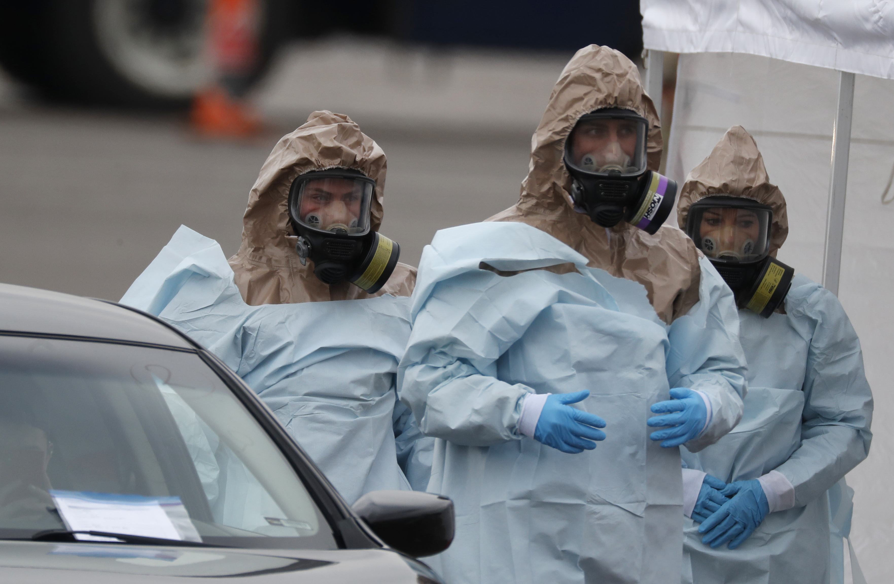 Virus takes toll on US military as it tries to aid civilians