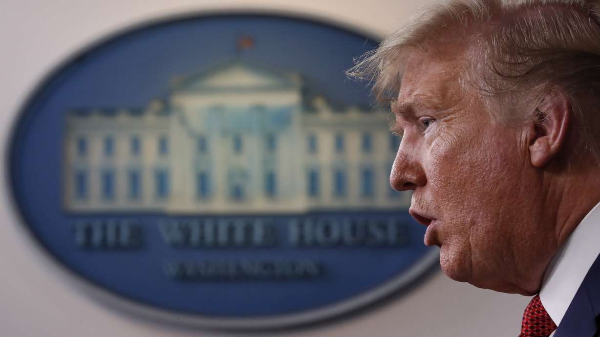 Trump says feds developing new guidelines for virus risk