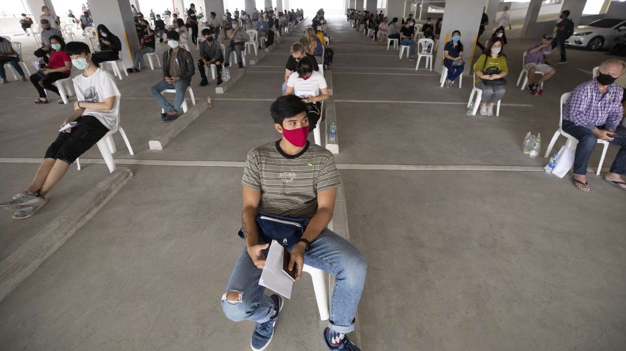 Tourists stranded in Asia by canceled flights, shut borders