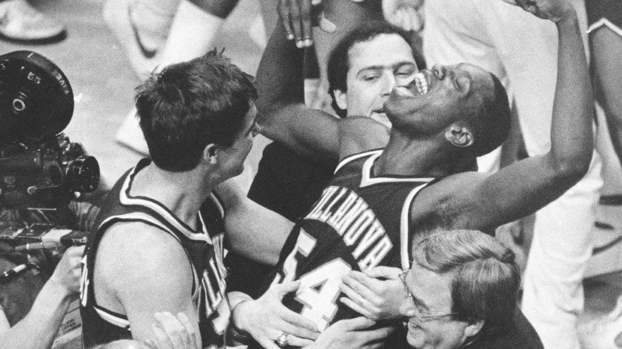 AP Was There: Villanova shoots lights out to upend Hoyas