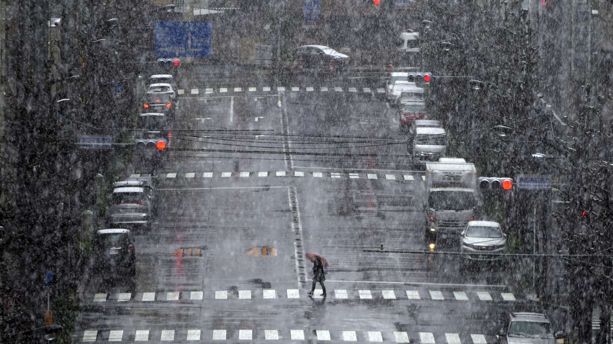 As virus makes goodbyes hard, fears of many more rise in US