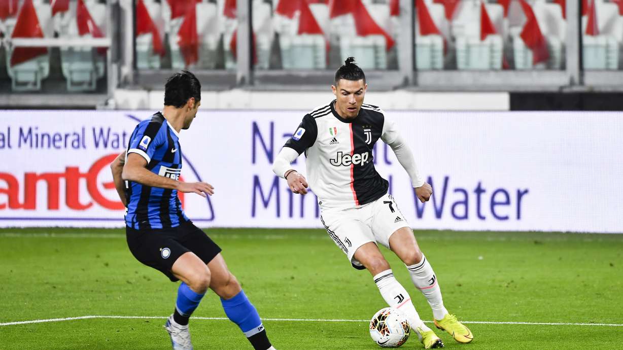 The Latest: Spanish league raises $740,000 for virus relief