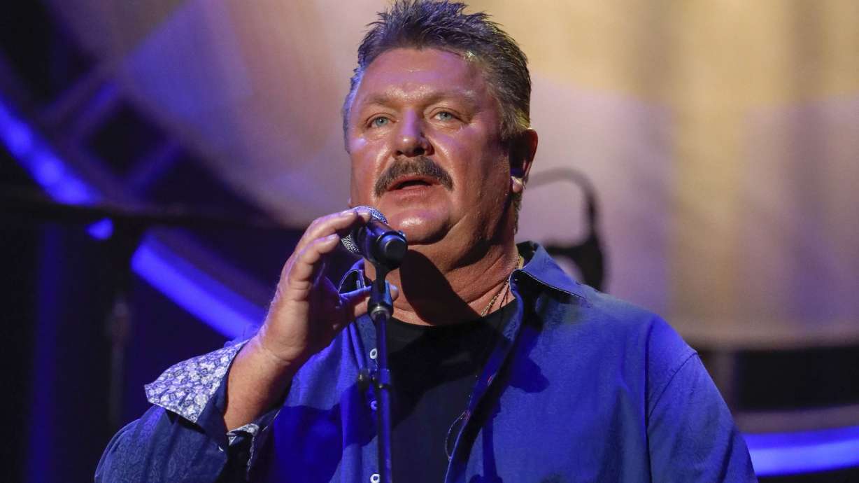 Country singer Joe Diffie dies of coronavirus complications