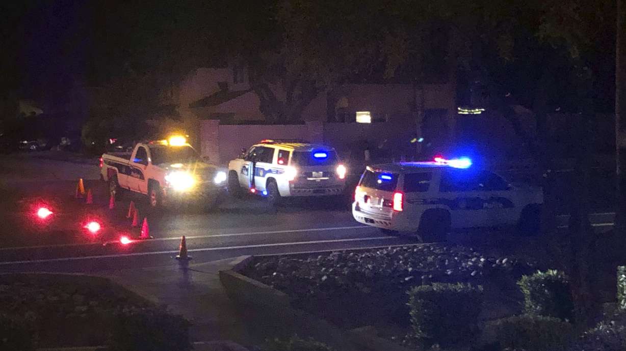 Phoenix officer killed, 2 others wounded; gunman killed