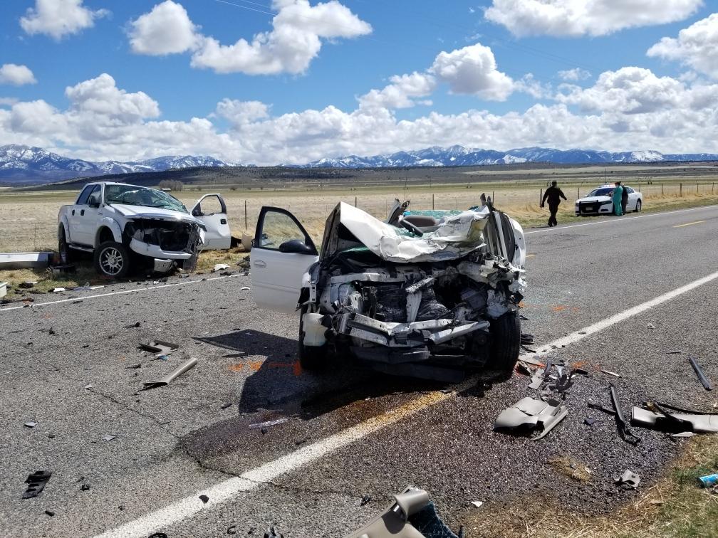 1 dead, 2 seriously injured in crash west of Fillmore