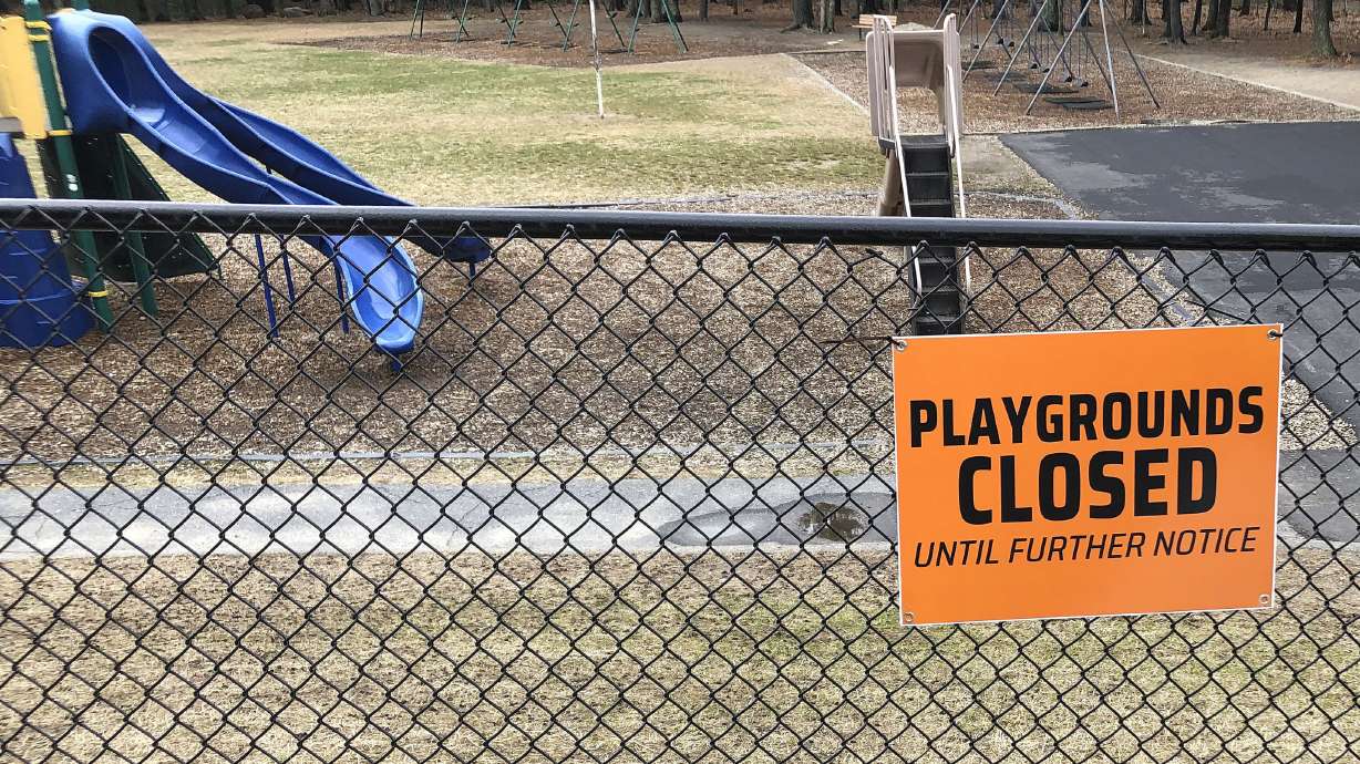 Coronavirus Mailbag: How long should we expect to be social distancing?