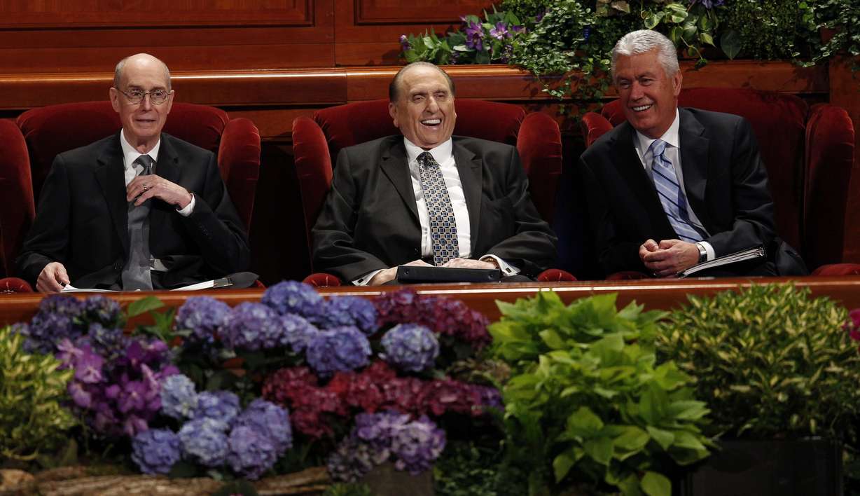President Thomas S. Monson, center, talks with his counselors, President Henry B. Eyring, left, and President Dieter F. Uchtdorf, right, before the start of the Saturday morning session of general conference Oct. 6, 2012. (Courtesy of The Church of Jesus Christ of Latter-day Saints)