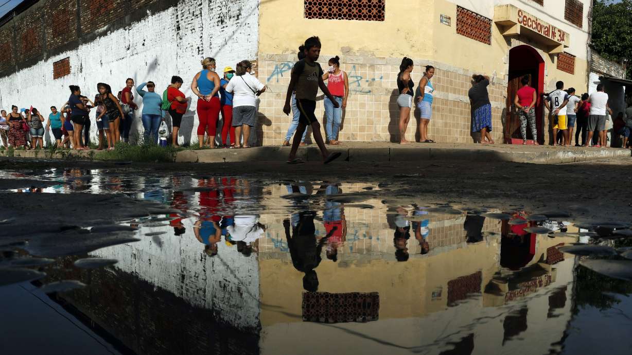 More evidence indicates healthy people can spread virus