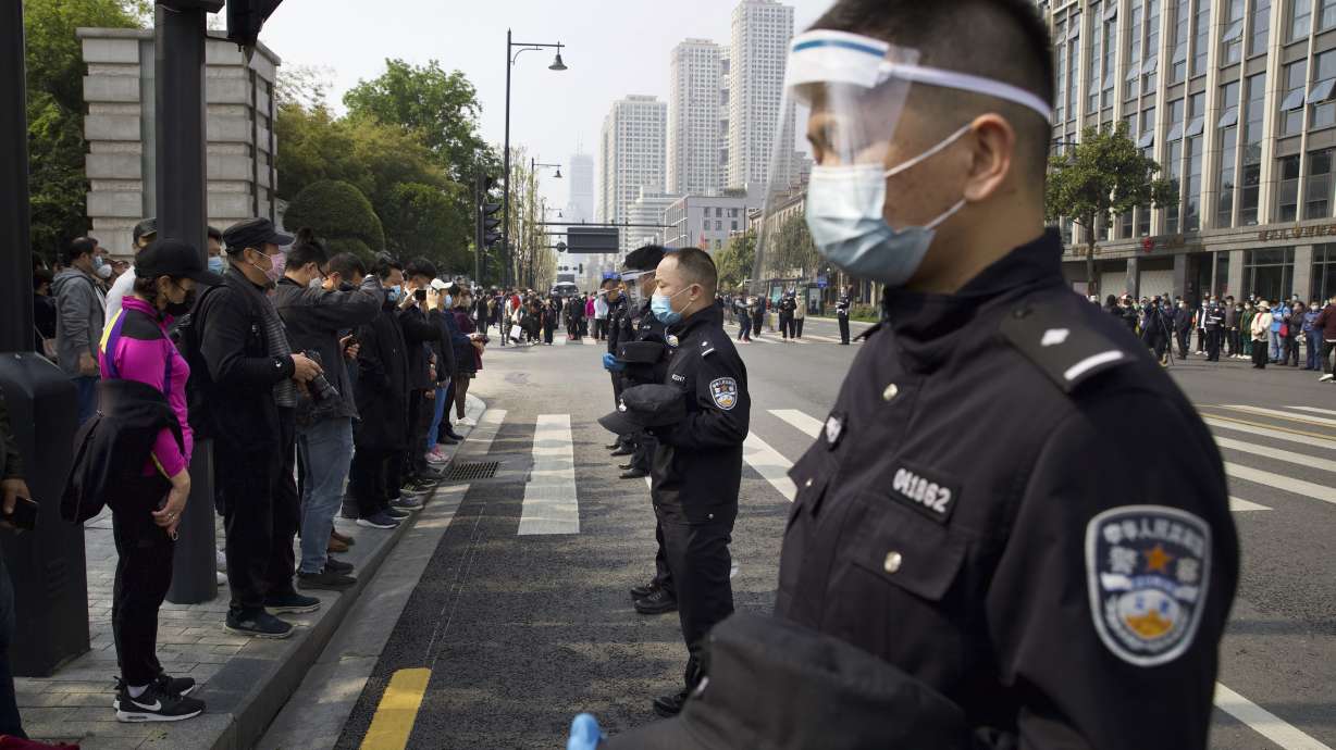 New York gets Chinese ventilators; Trump wants more thanks