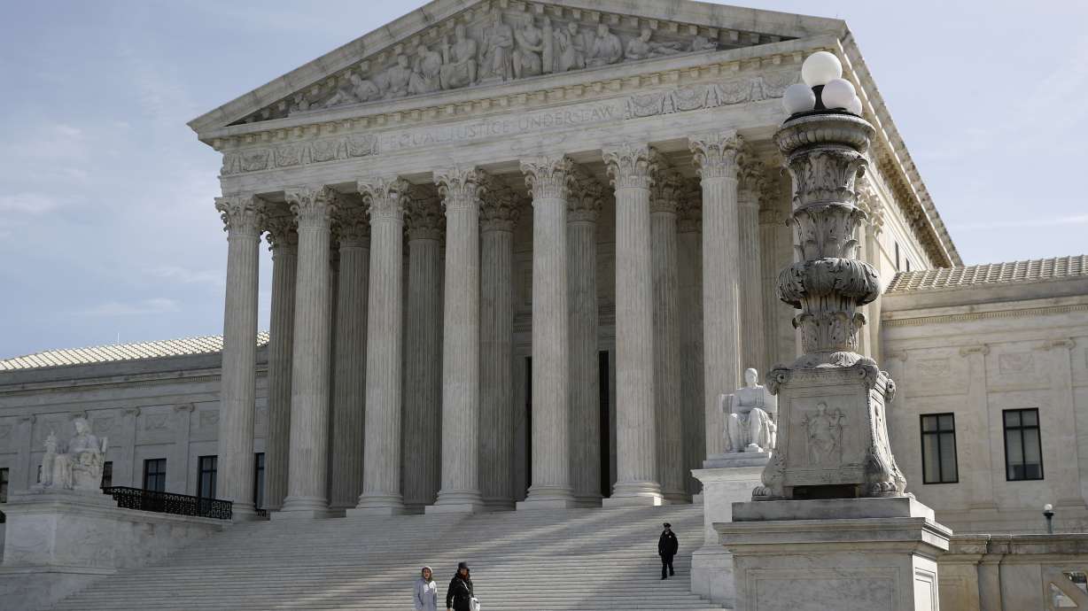 Justices rule for federal employee over age discrimination